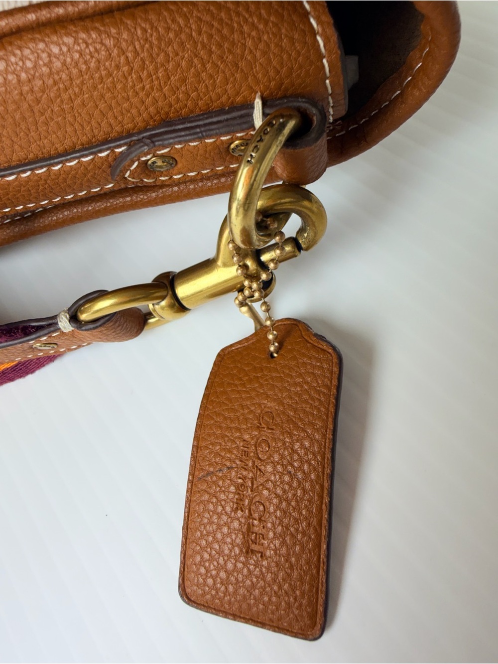 Coach field messenger cross body bag coated canvas white/brown - Picture 8 of 15